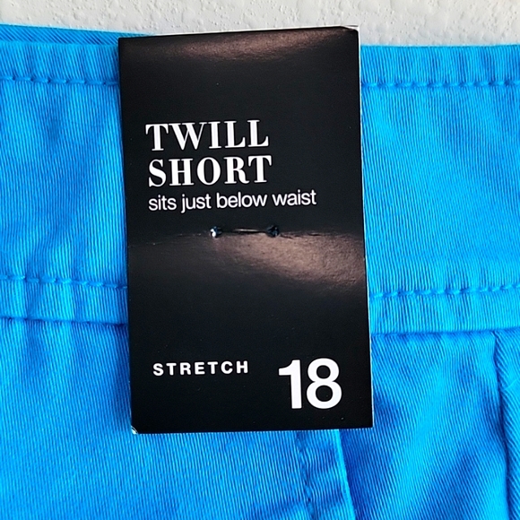[*3 Items For $20 In Bundle*] New York & Company Blue shorts - Picture 2 of 6